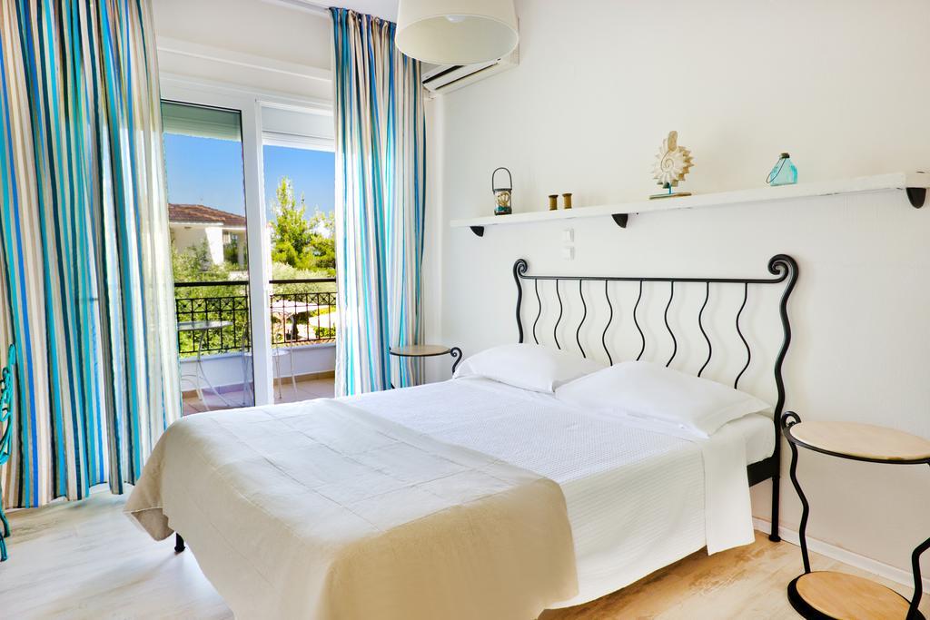 Thassian Villas Limenas  Zimmer foto
