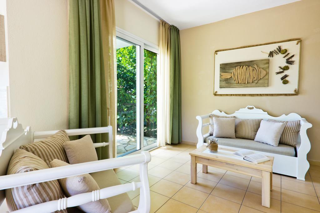 Thassian Villas Limenas  Zimmer foto