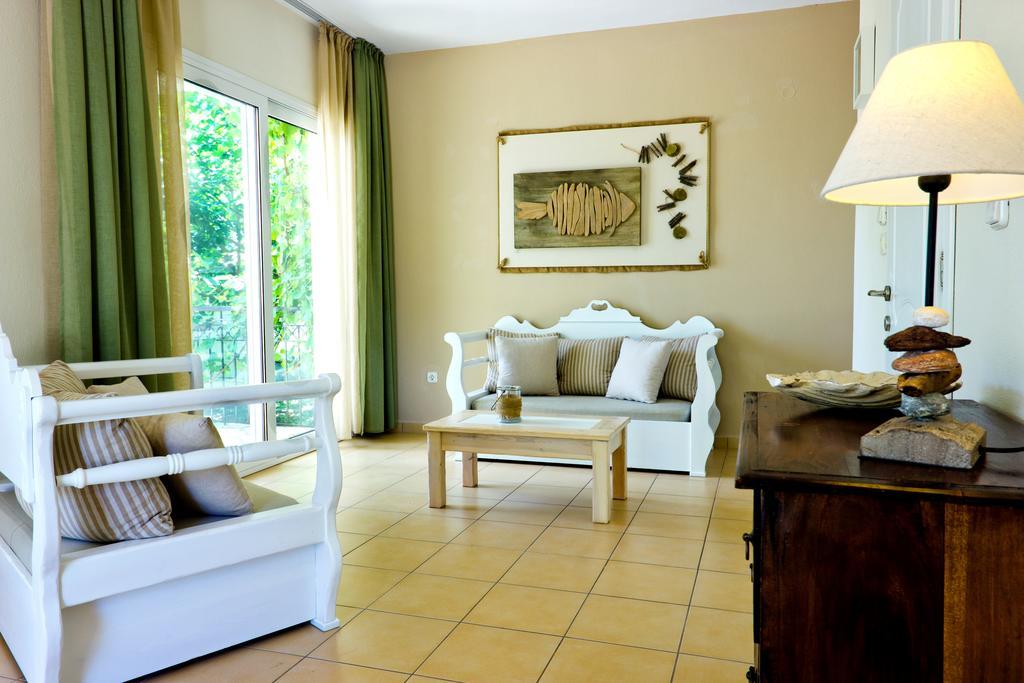Thassian Villas Limenas  Zimmer foto