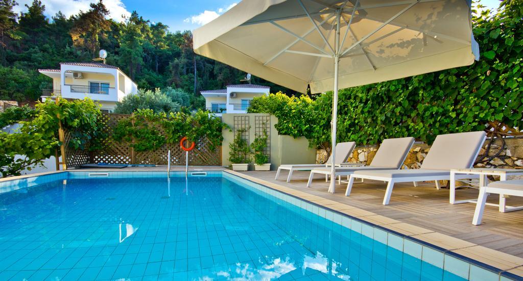 Thassian Villas Limenas  Zimmer foto